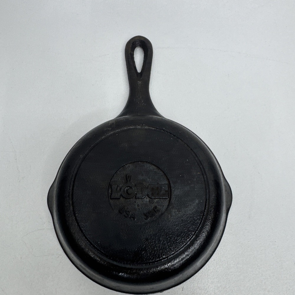 Vintage Lodge #3 Cast Iron Skillet 6.5 inch Egg-in-Pan Logo 3SK